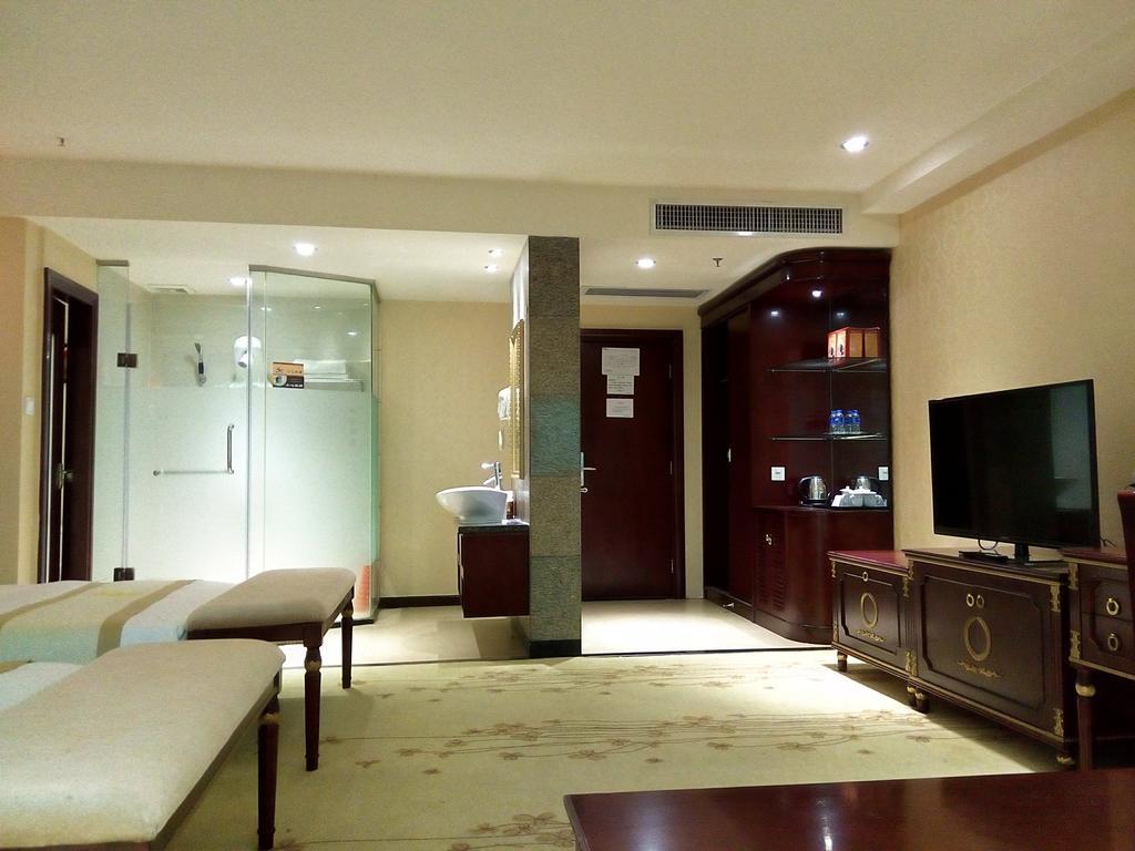 Guangzhou Li Gang Hotel Quarto foto